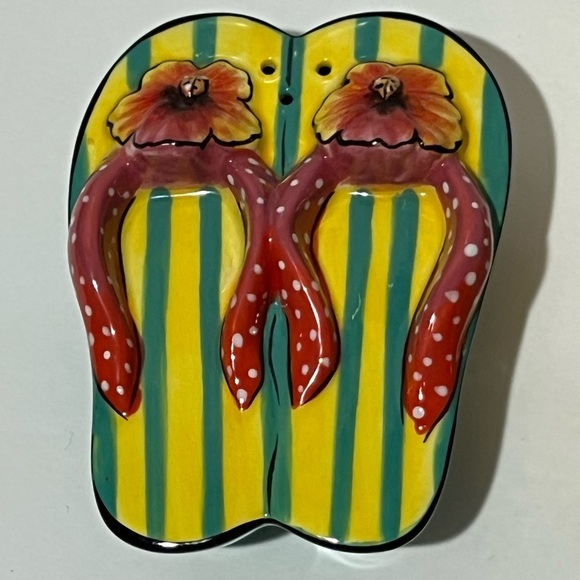 Clay Art Flip Flop Salt Pepper Shakers Floral Bright Summertime - Picture 4 of 11